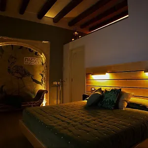  Ferienhaus Myo Charming House